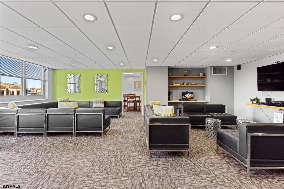 526 Pacific Ave Unit: 2501