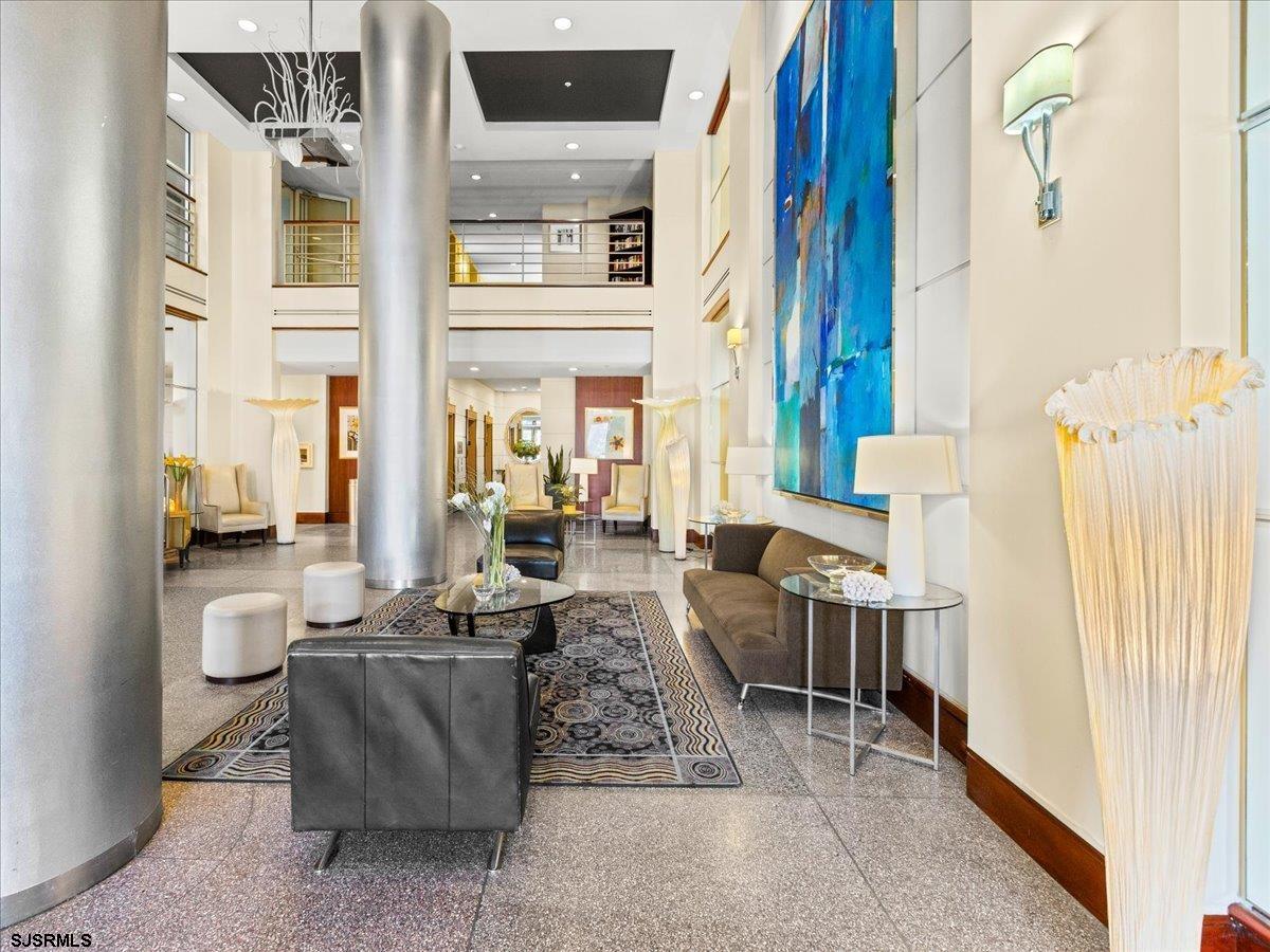 526 Pacific Ave Unit: 2501