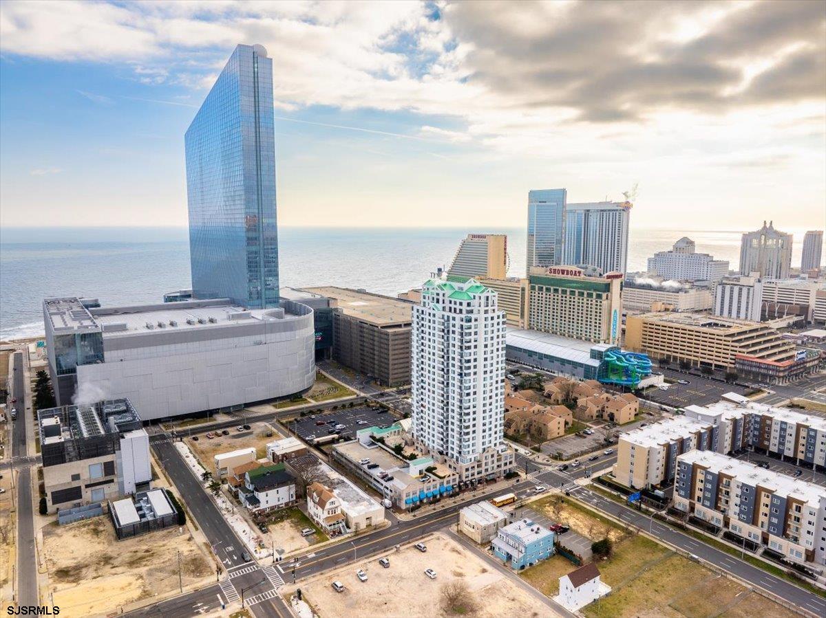 526 Pacific Ave Unit: 2501