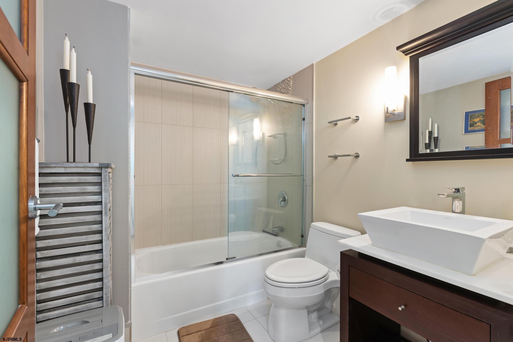 526 Pacific Ave Unit: 2501