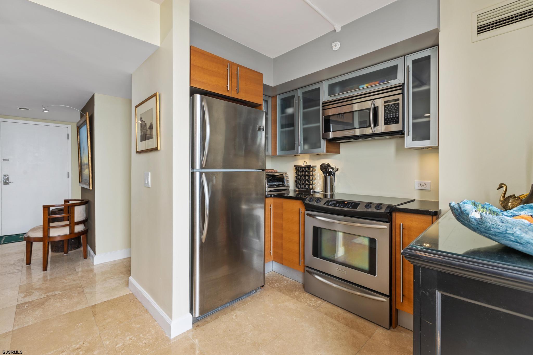 526 Pacific Ave Unit: 2501