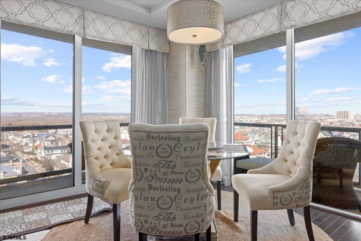 4800 Boardwalk Unit: 1110