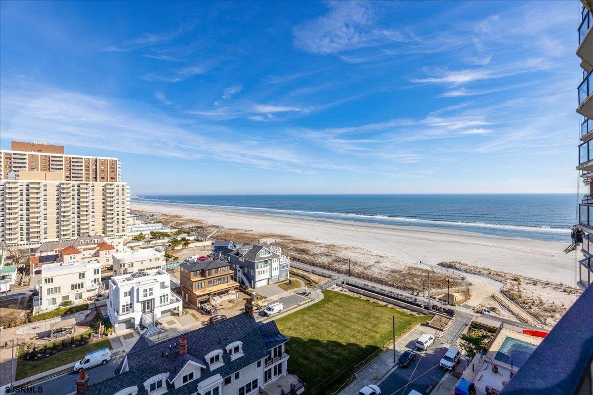 4800 Boardwalk Unit: 1110