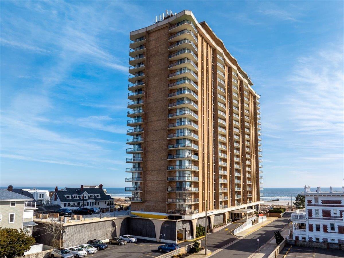 4800 Boardwalk Unit: 1110