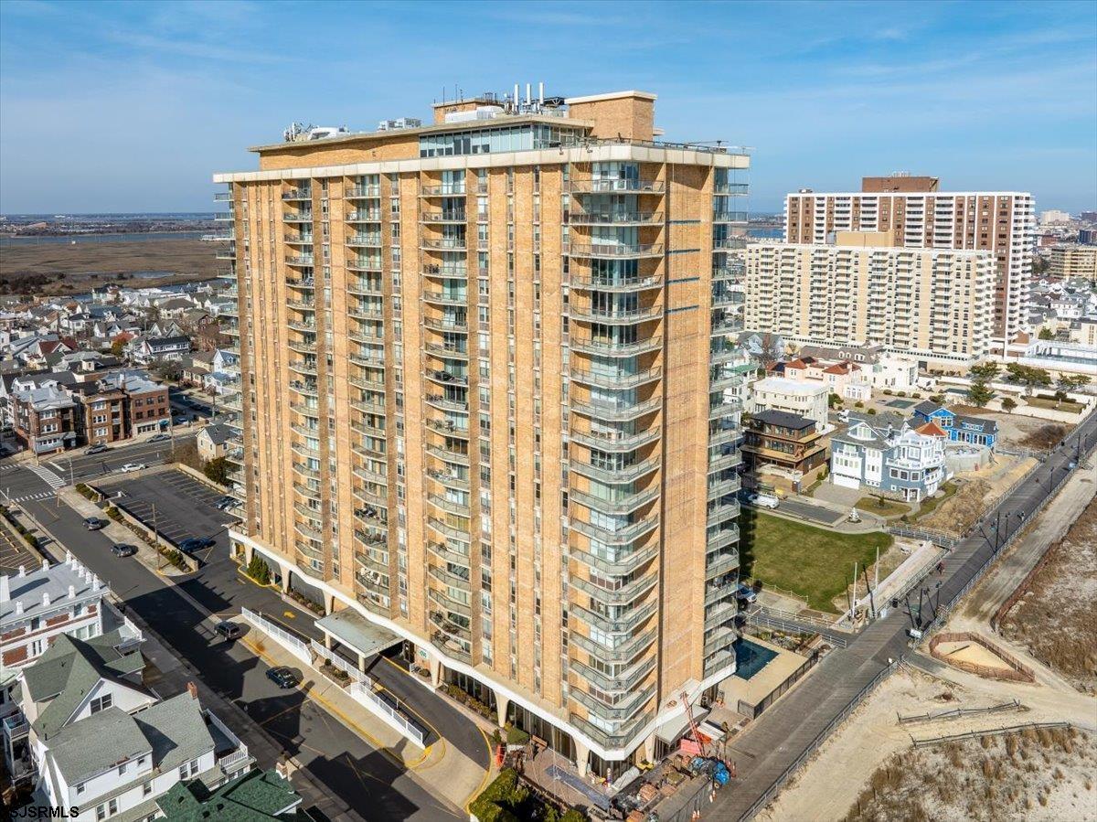 4800 Boardwalk Unit: 1110