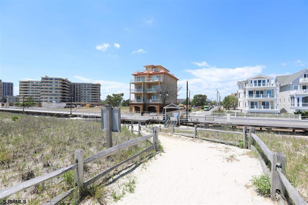 4103 Boardwalk