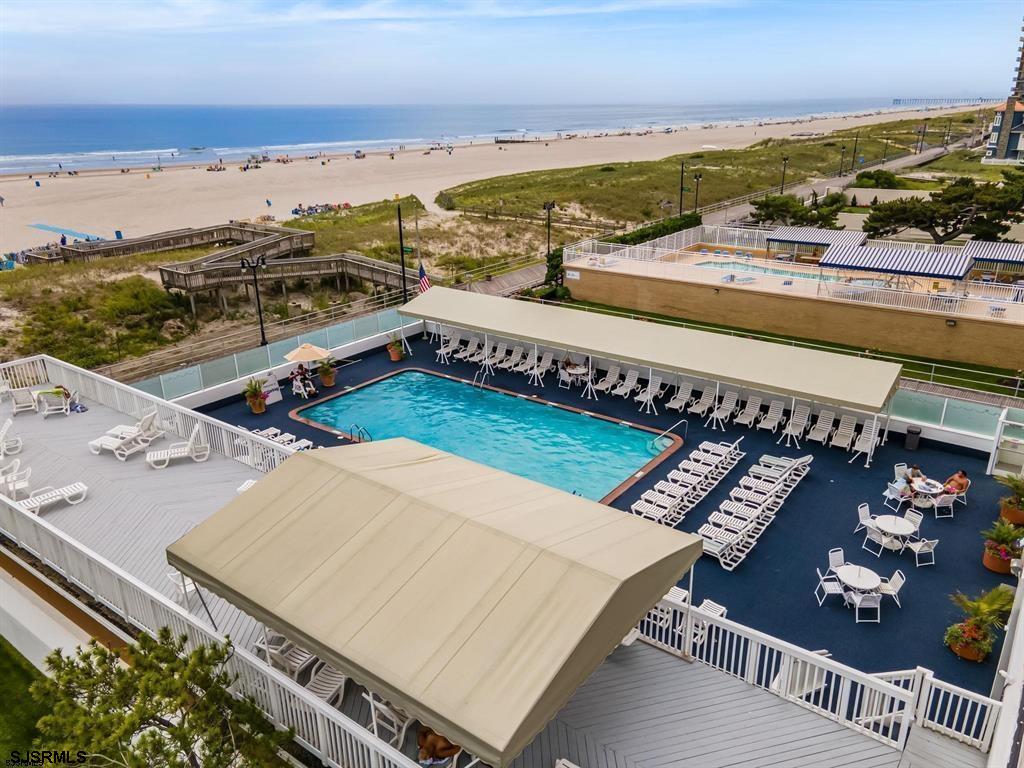 100 S Berkley Unit: 18N