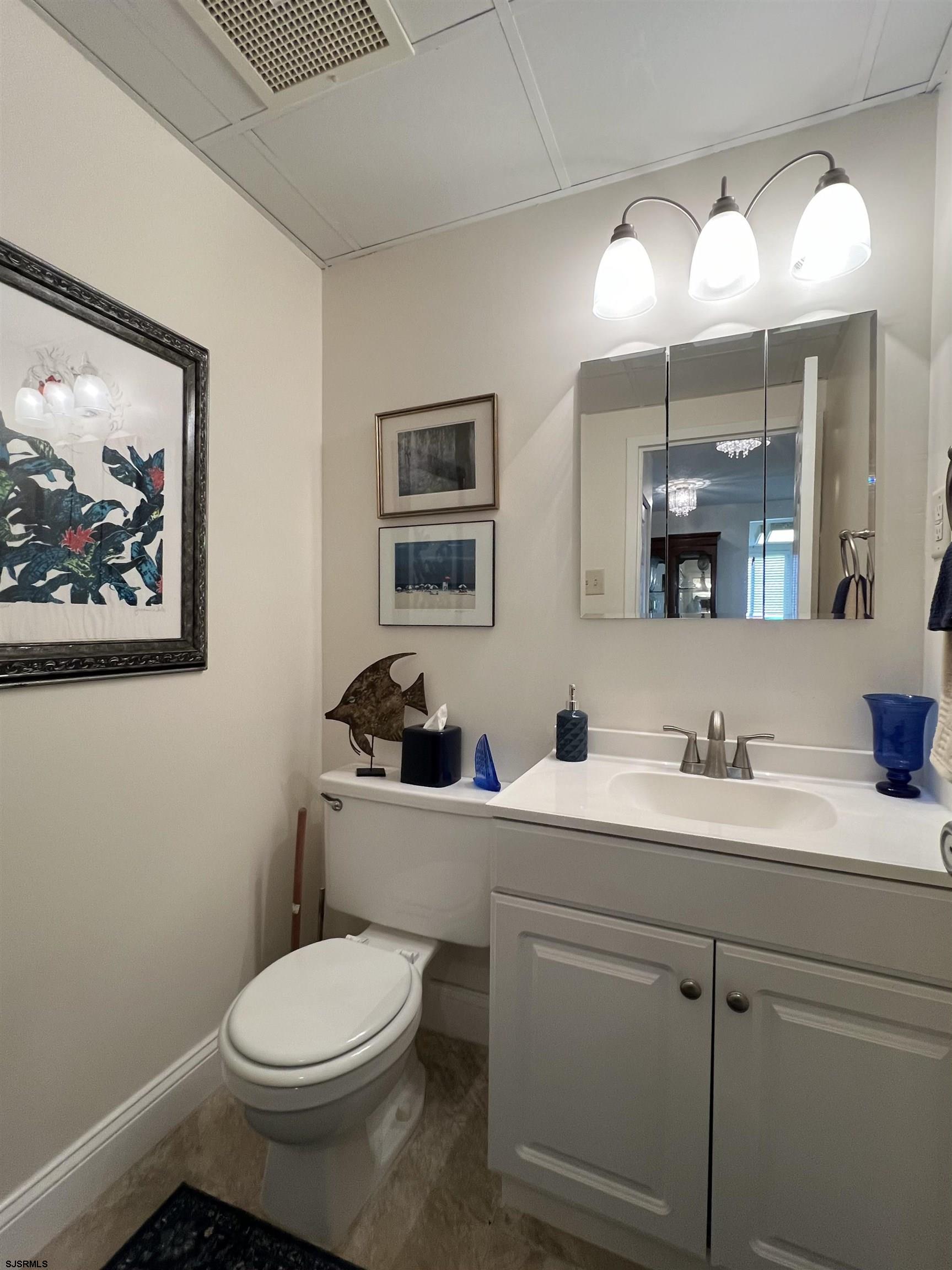 100 S Berkley Unit: 18N