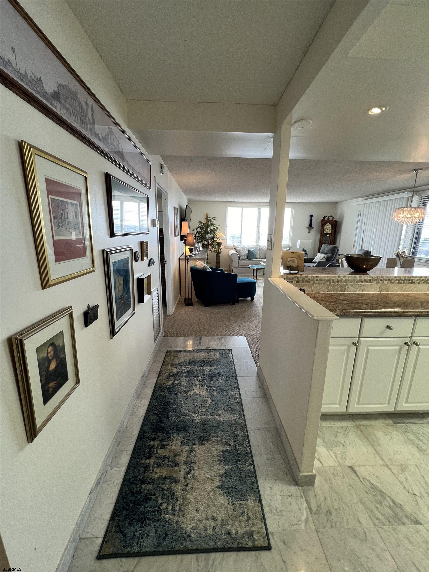 100 S Berkley Unit: 18N