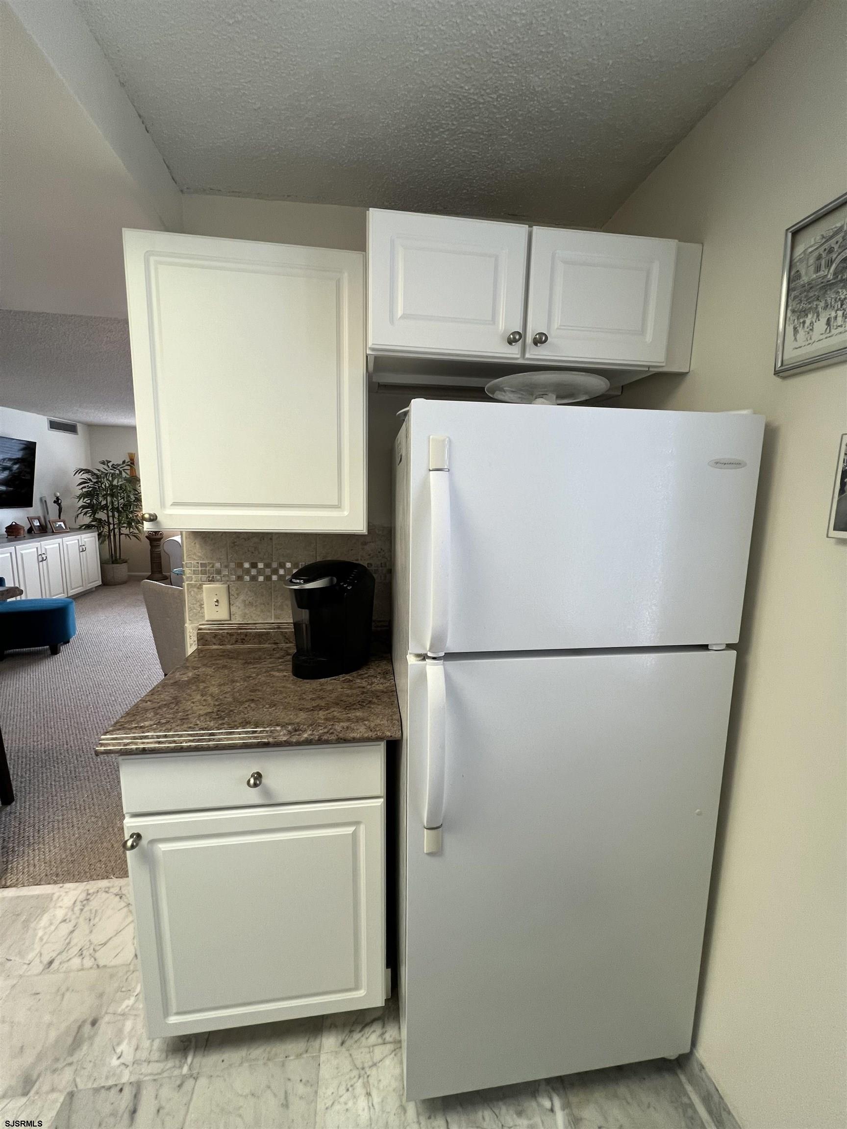 100 S Berkley Unit: 18N