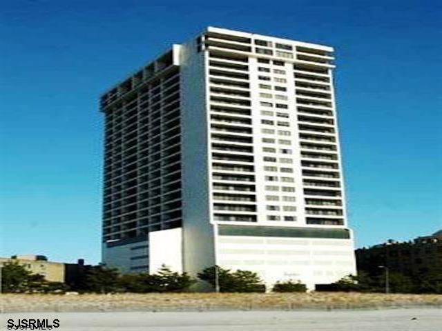 3851 Boardwalk Unit: 1105