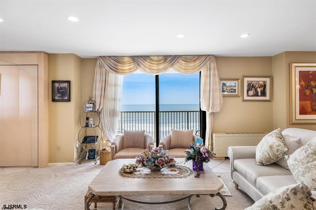 5000 boardwalk Unit: 914