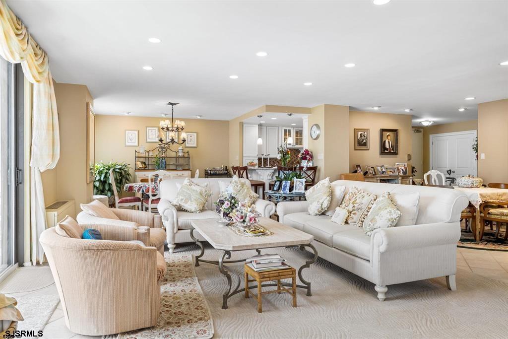 5000 boardwalk Unit: 914
