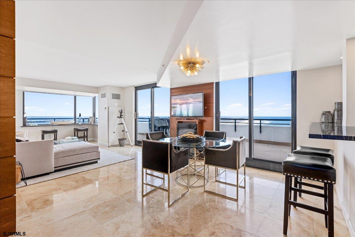 526 Pacific Ave Unit: 2504