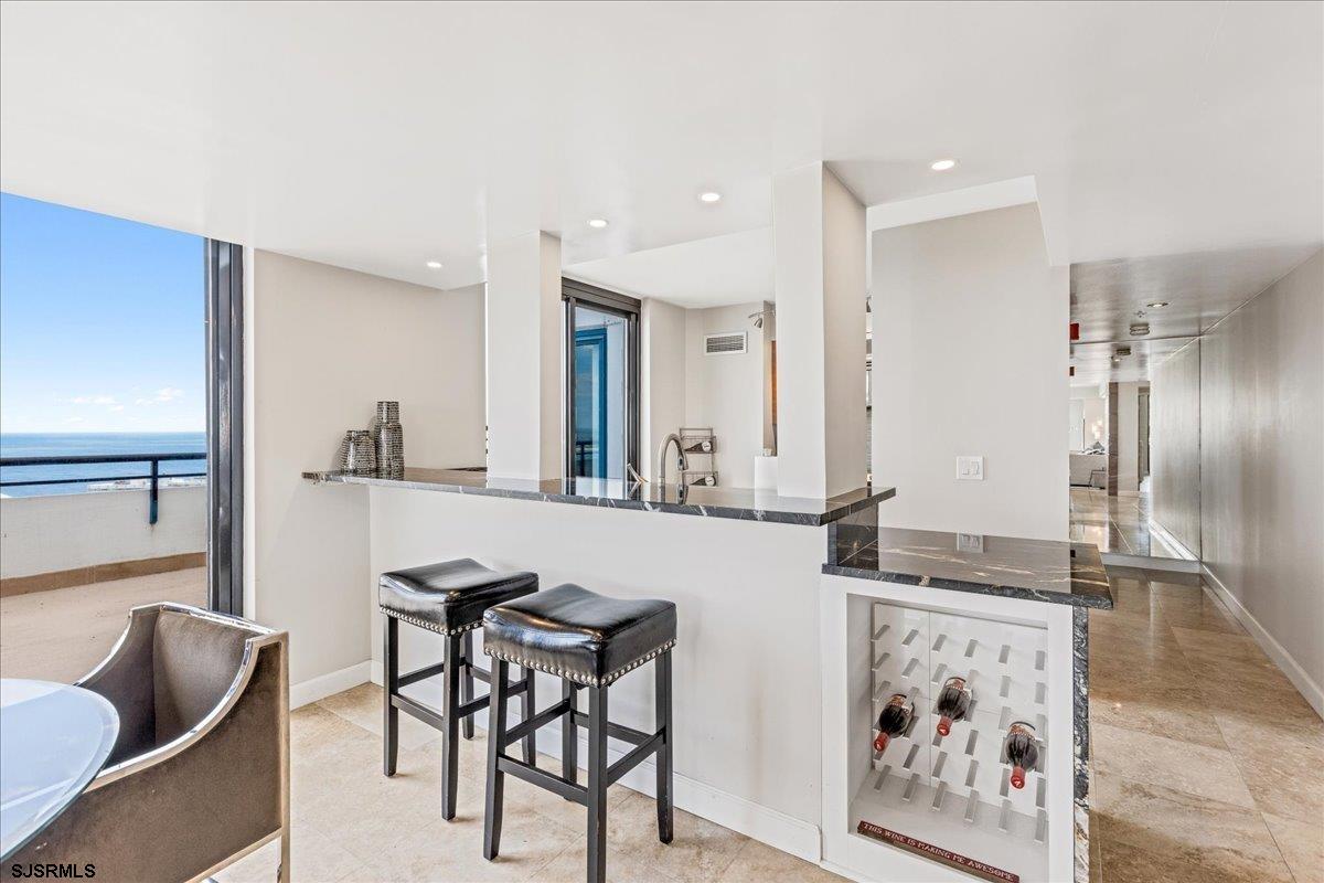 526 Pacific Ave Unit: 2504