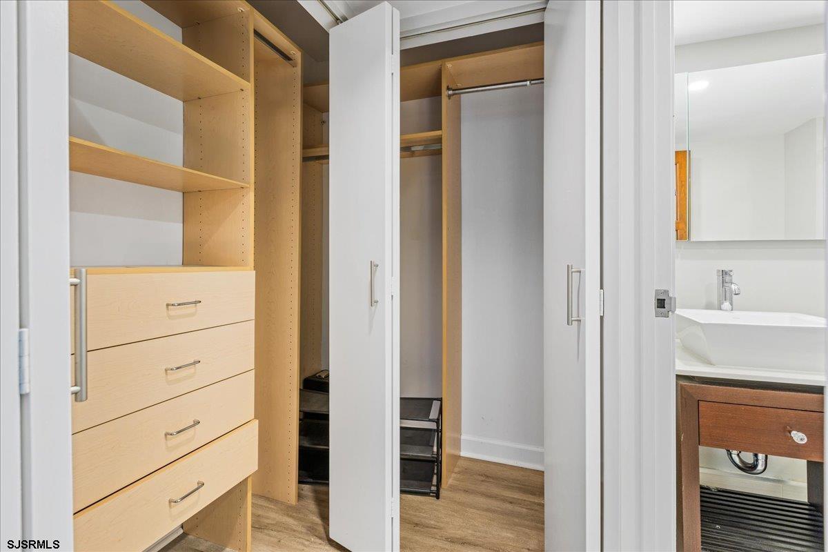 526 Pacific Ave Unit: 2504