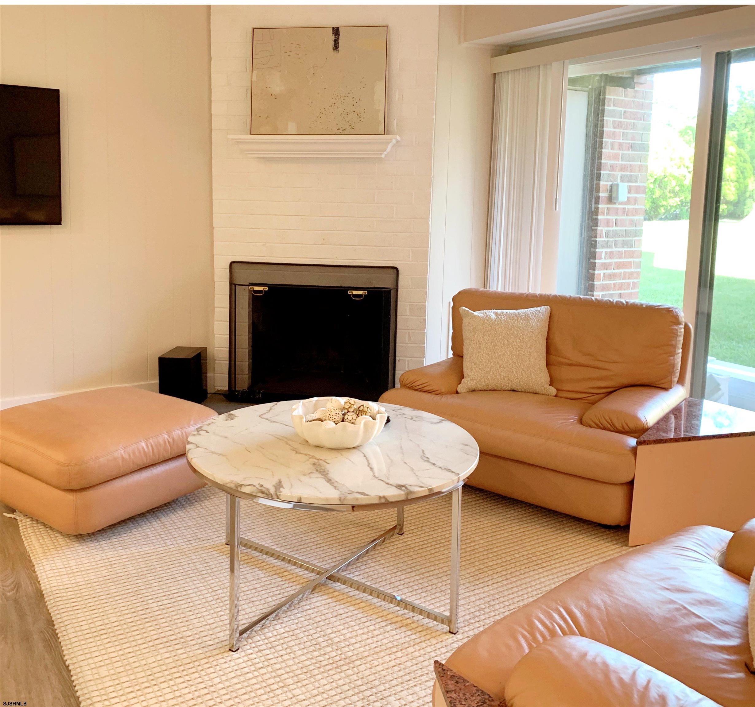 11 S Shore Road Unit: 5D