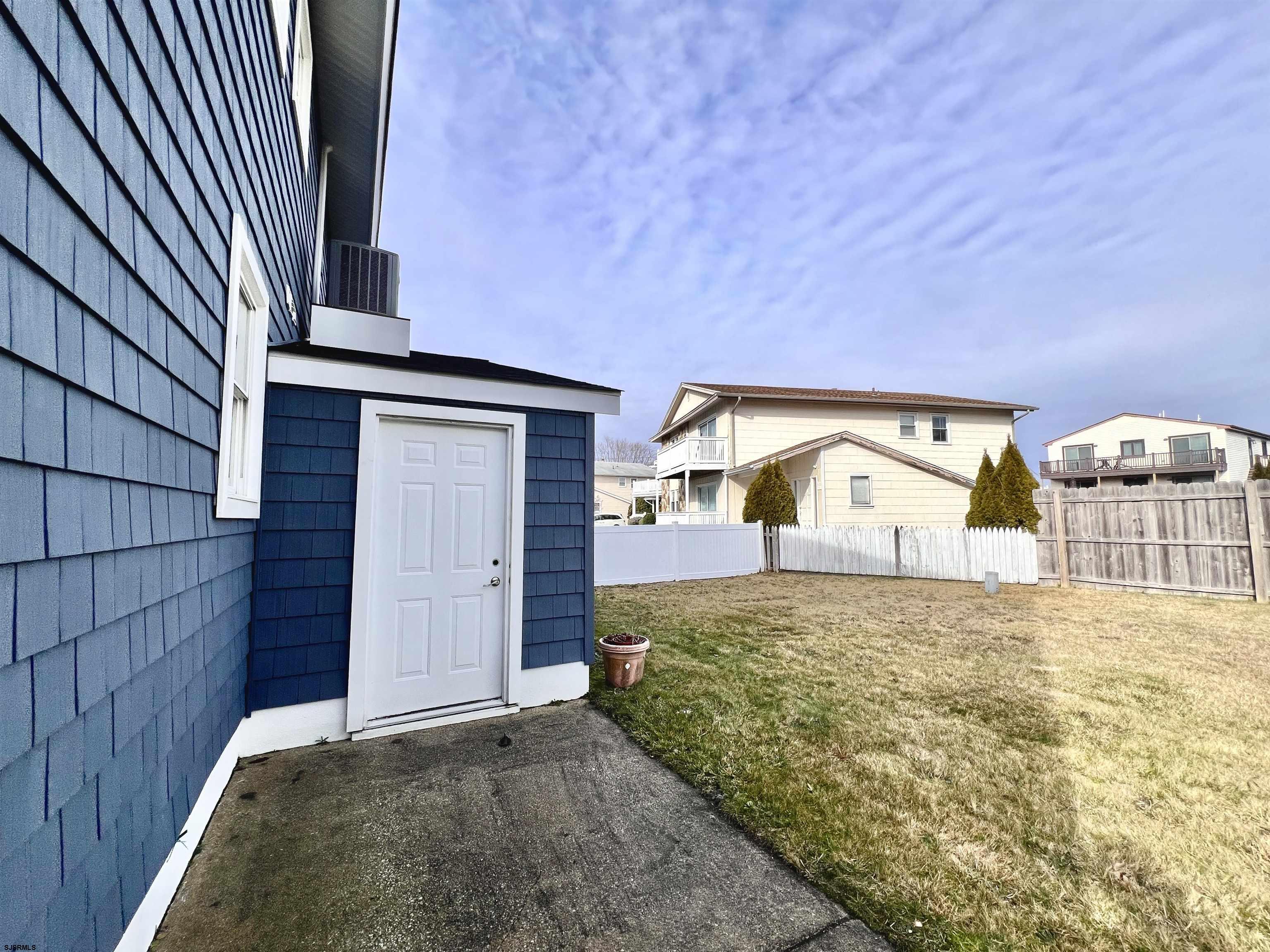 437 Berkshire Ave