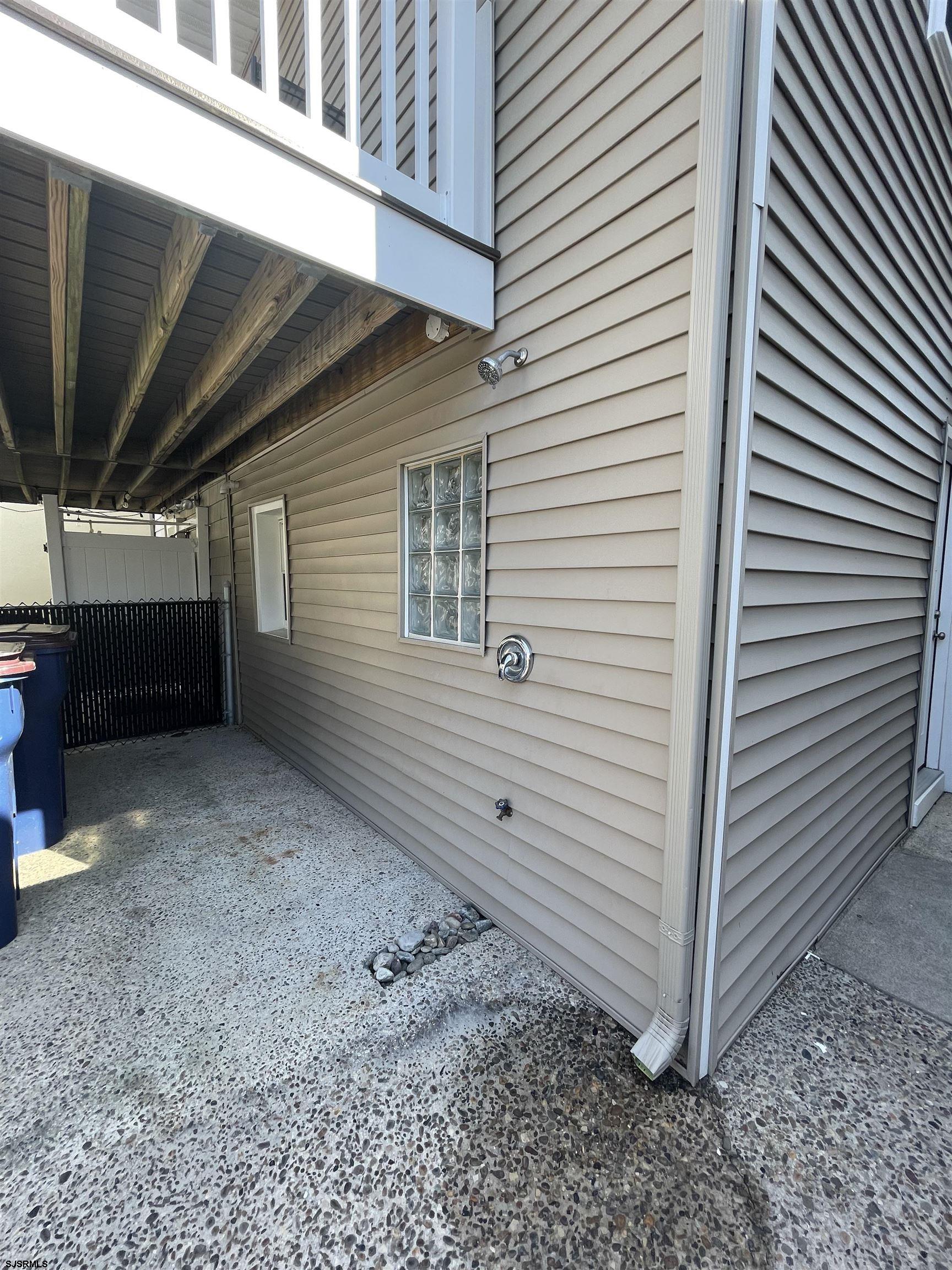 122 N Wyoming