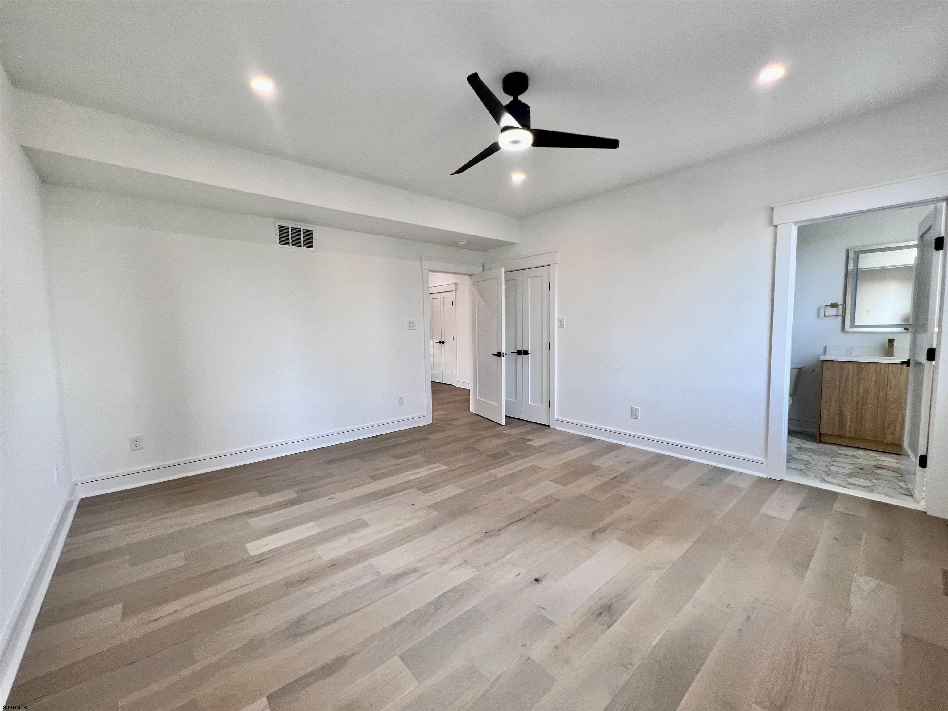 108 S Oxford Ave