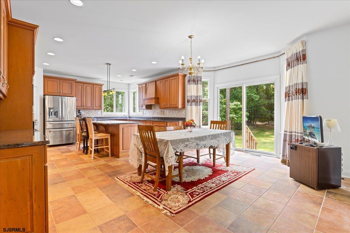 712 Jersey Woods