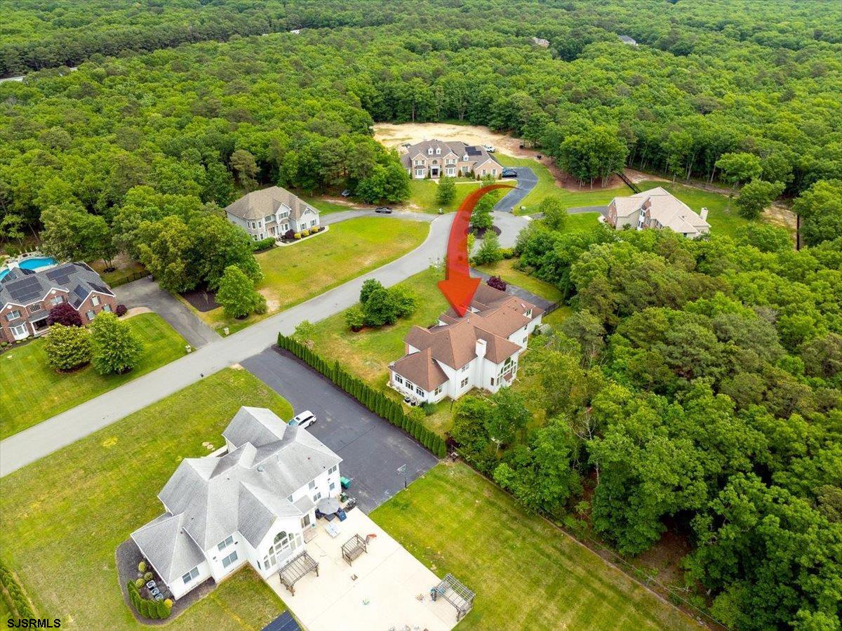 712 Jersey Woods