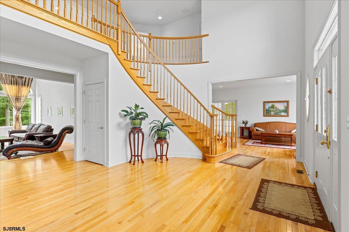 712 Jersey Woods