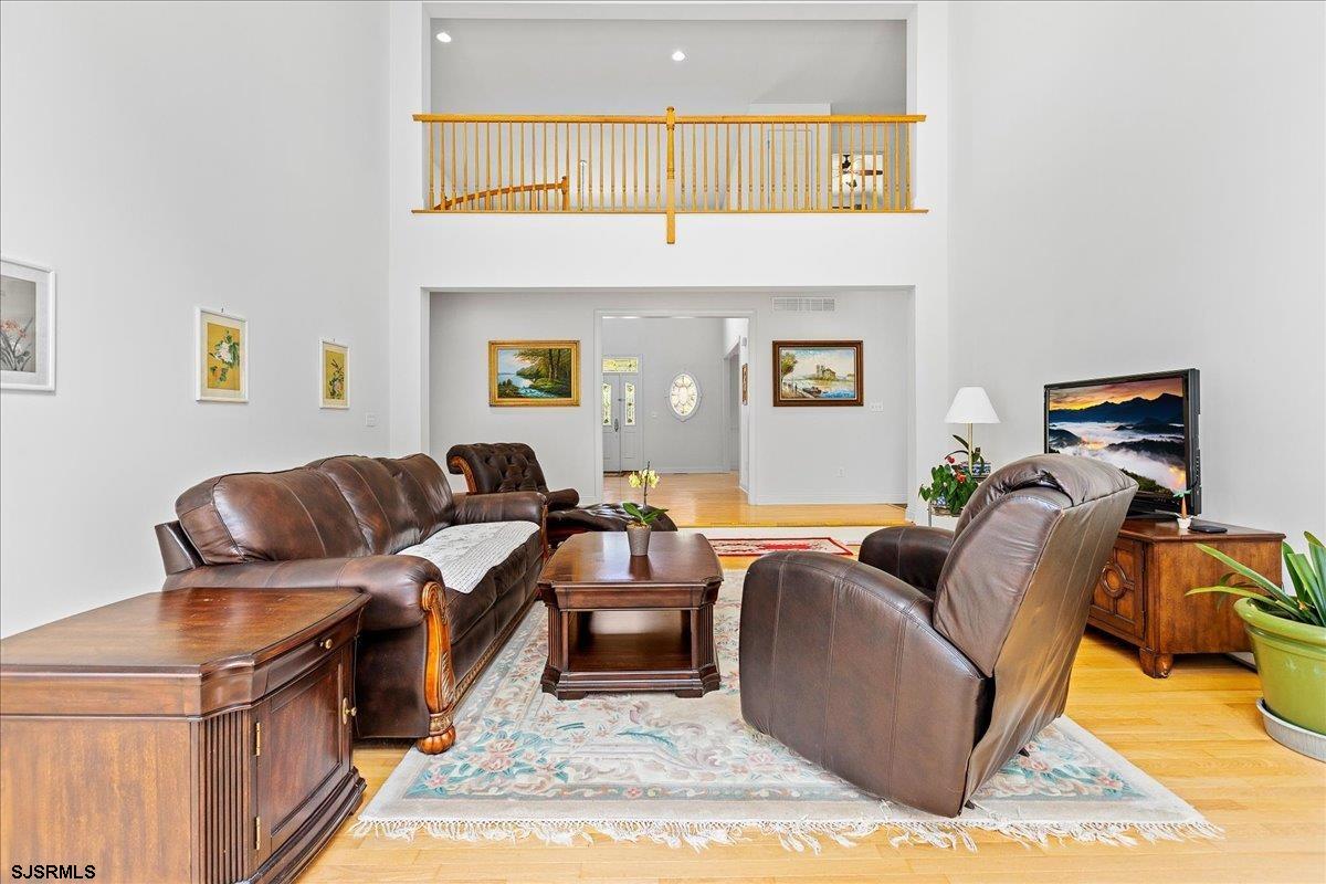 712 Jersey Woods