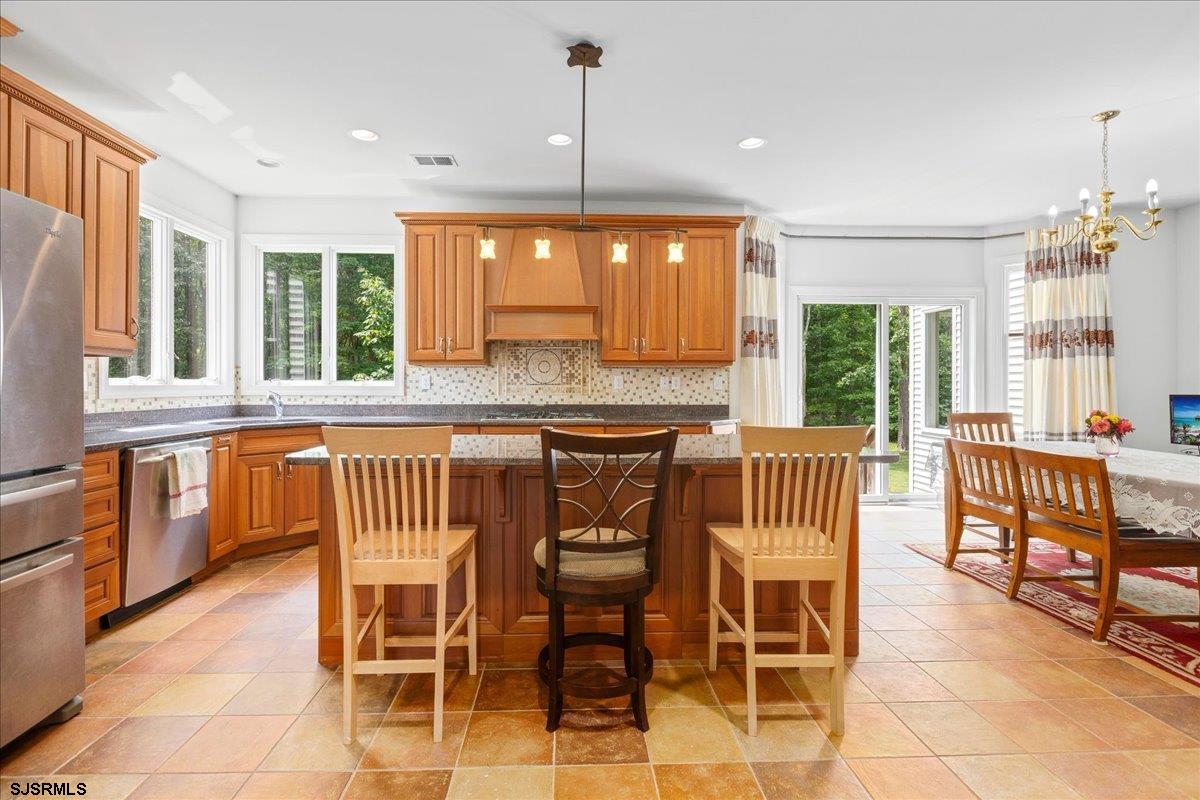 712 Jersey Woods