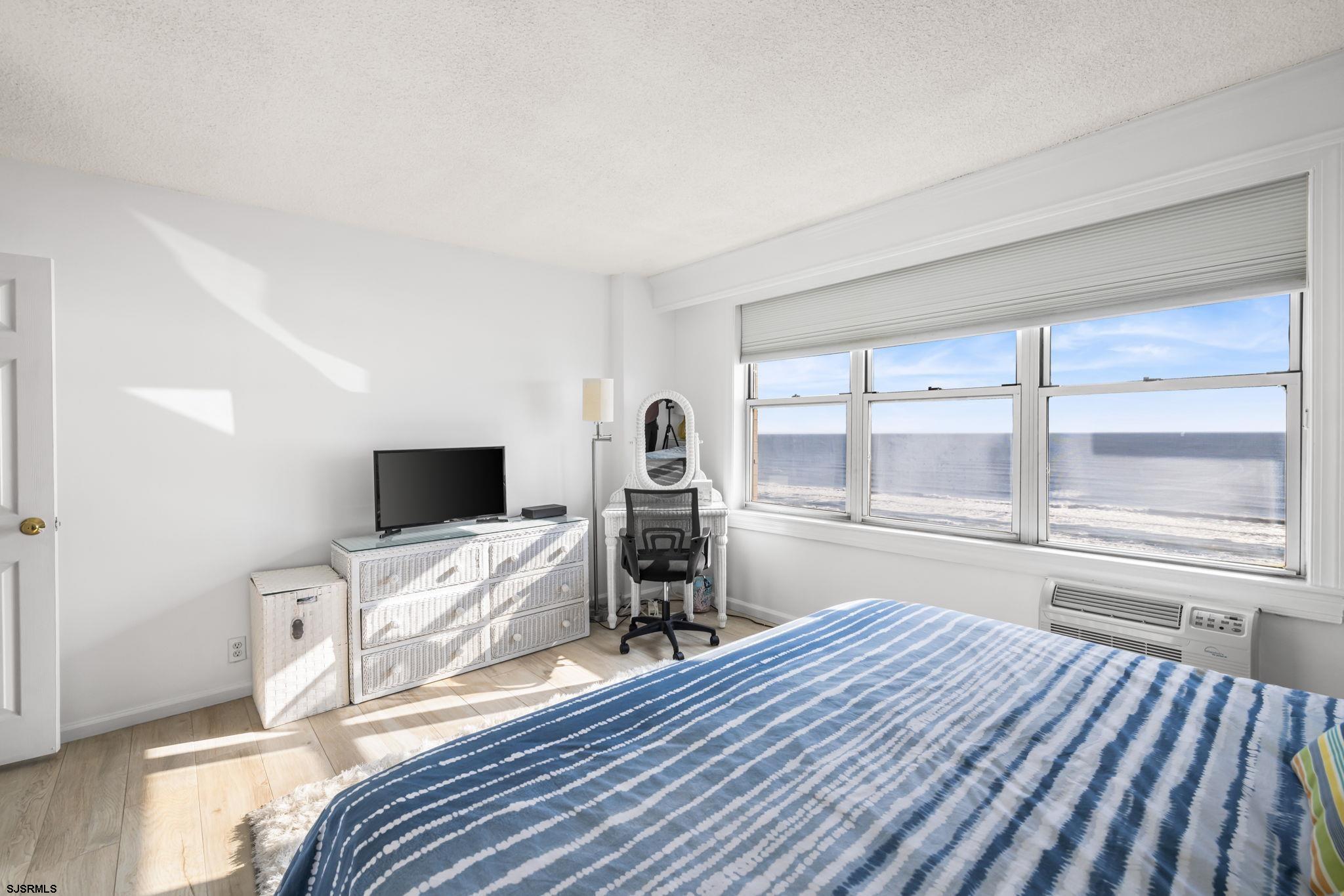 9400 Atlantic Ave Unit: 1115