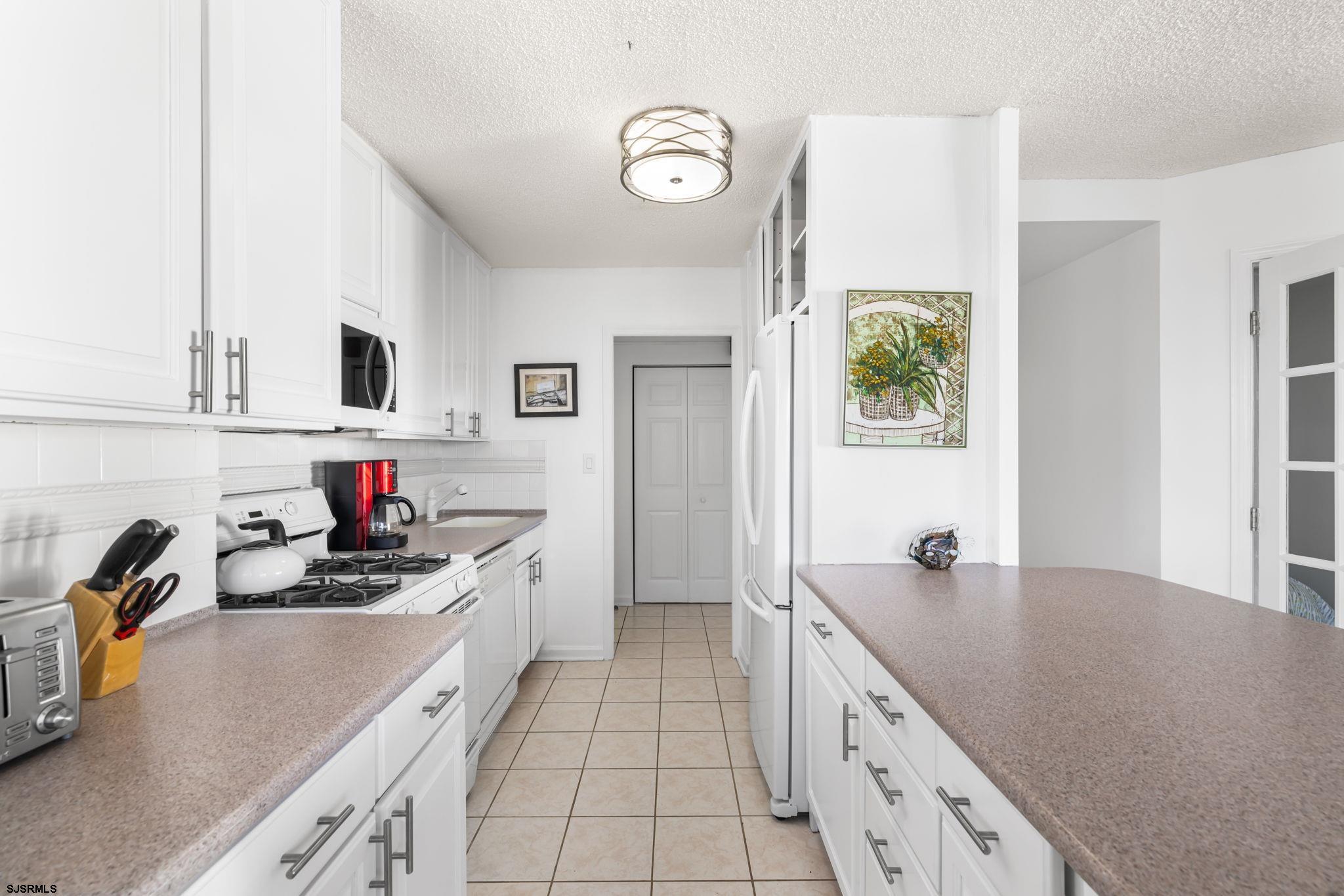 9400 Atlantic Ave Unit: 1115