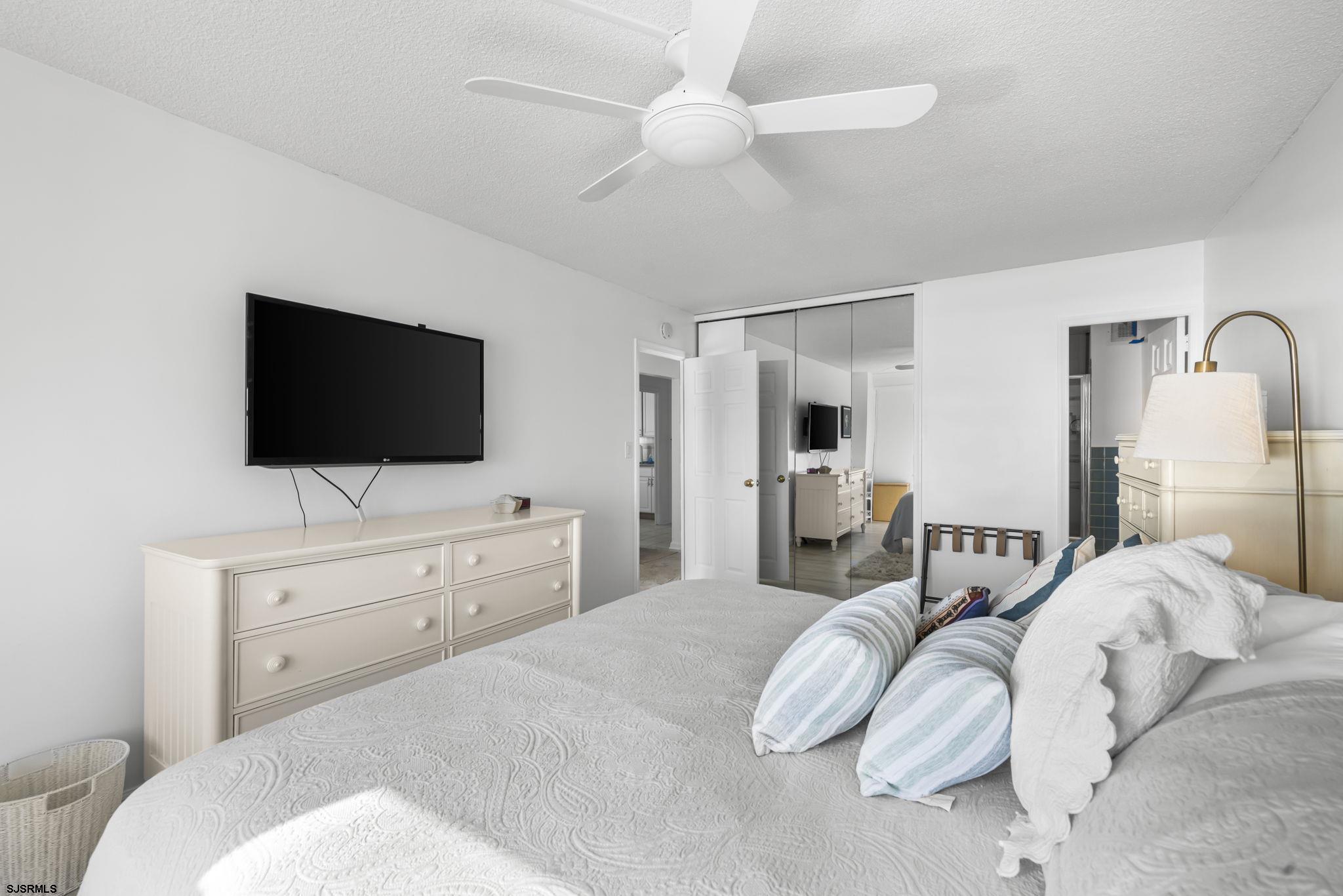 9400 Atlantic Ave Unit: 1115