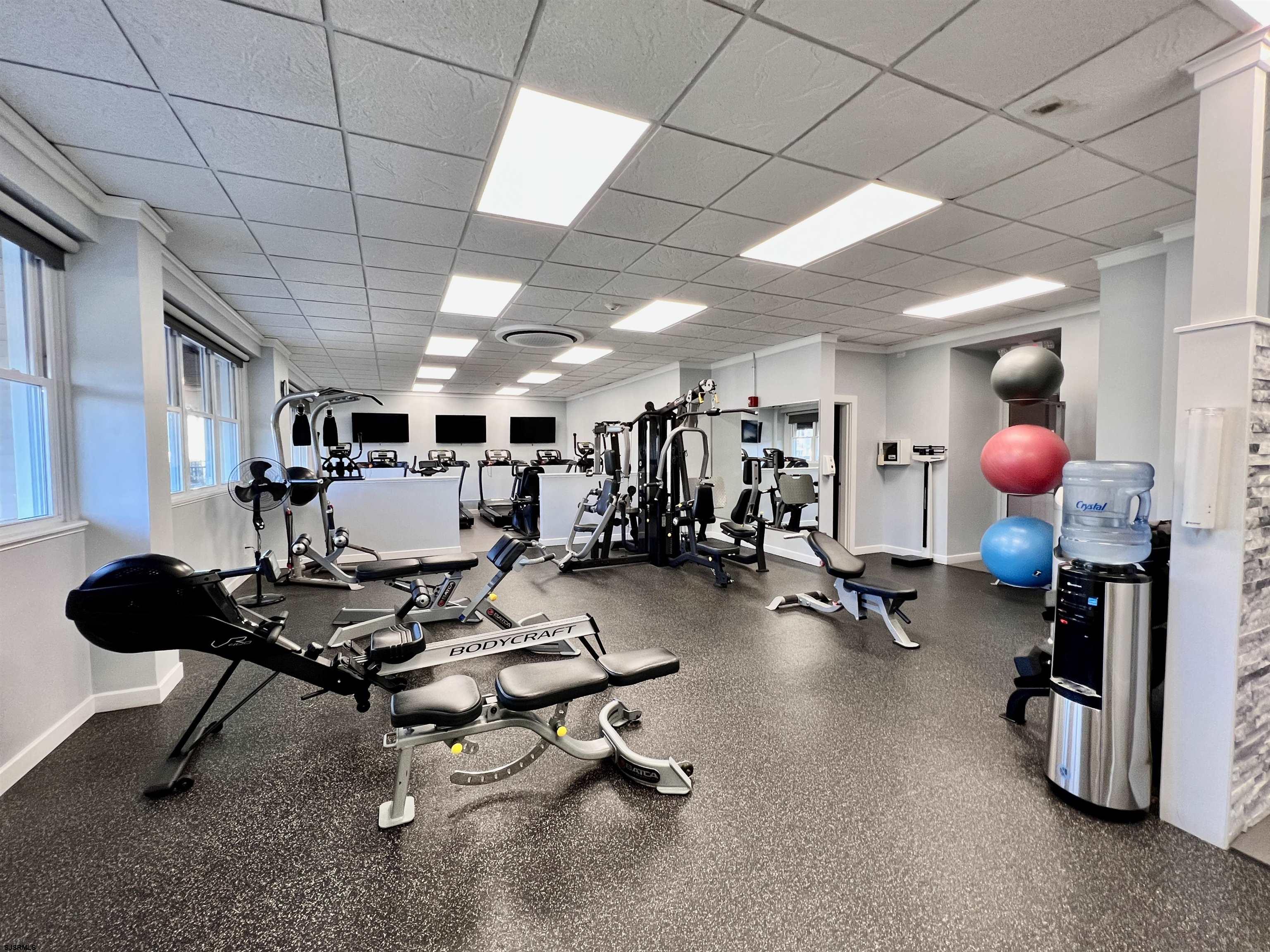 9400 Atlantic Ave Unit: 1115