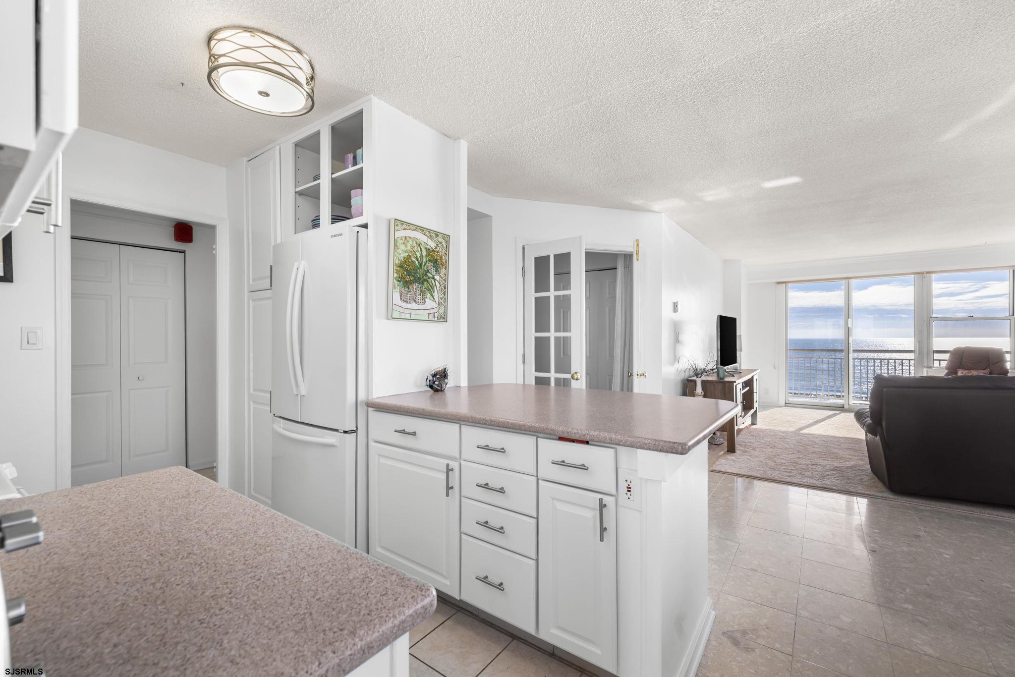 9400 Atlantic Ave Unit: 1115