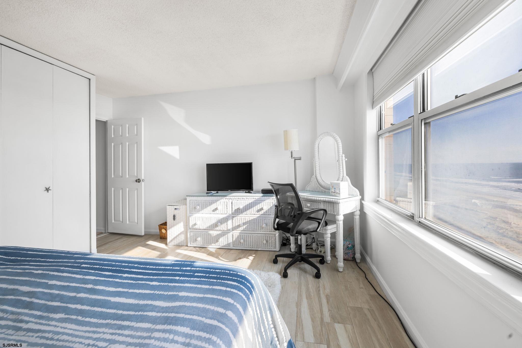 9400 Atlantic Ave Unit: 1115