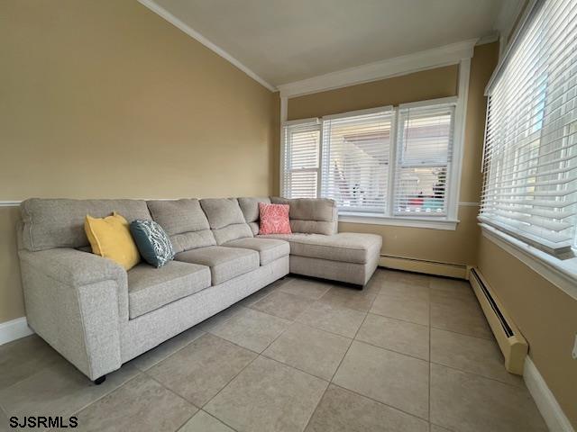113 N Laclede Pl