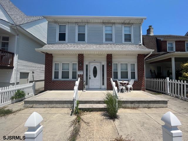113 N Laclede Pl