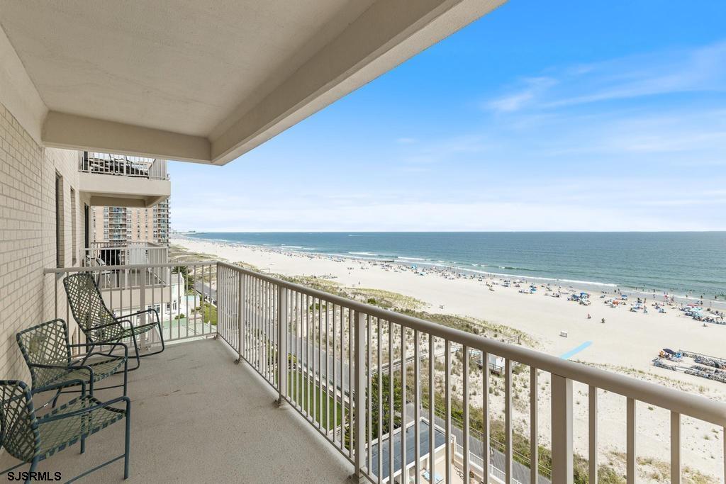5000 Boardwalk Unit: 715