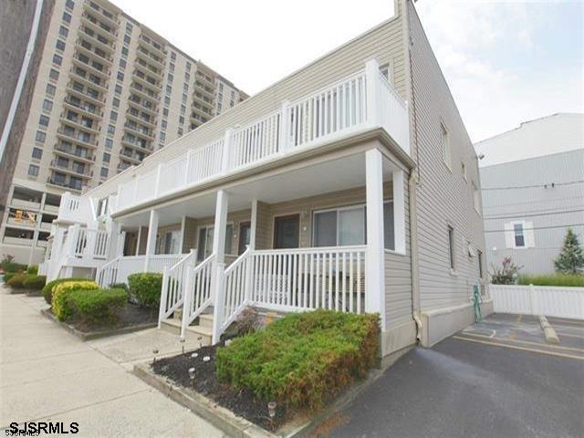 9601 Atlantic Ave Unit: B6