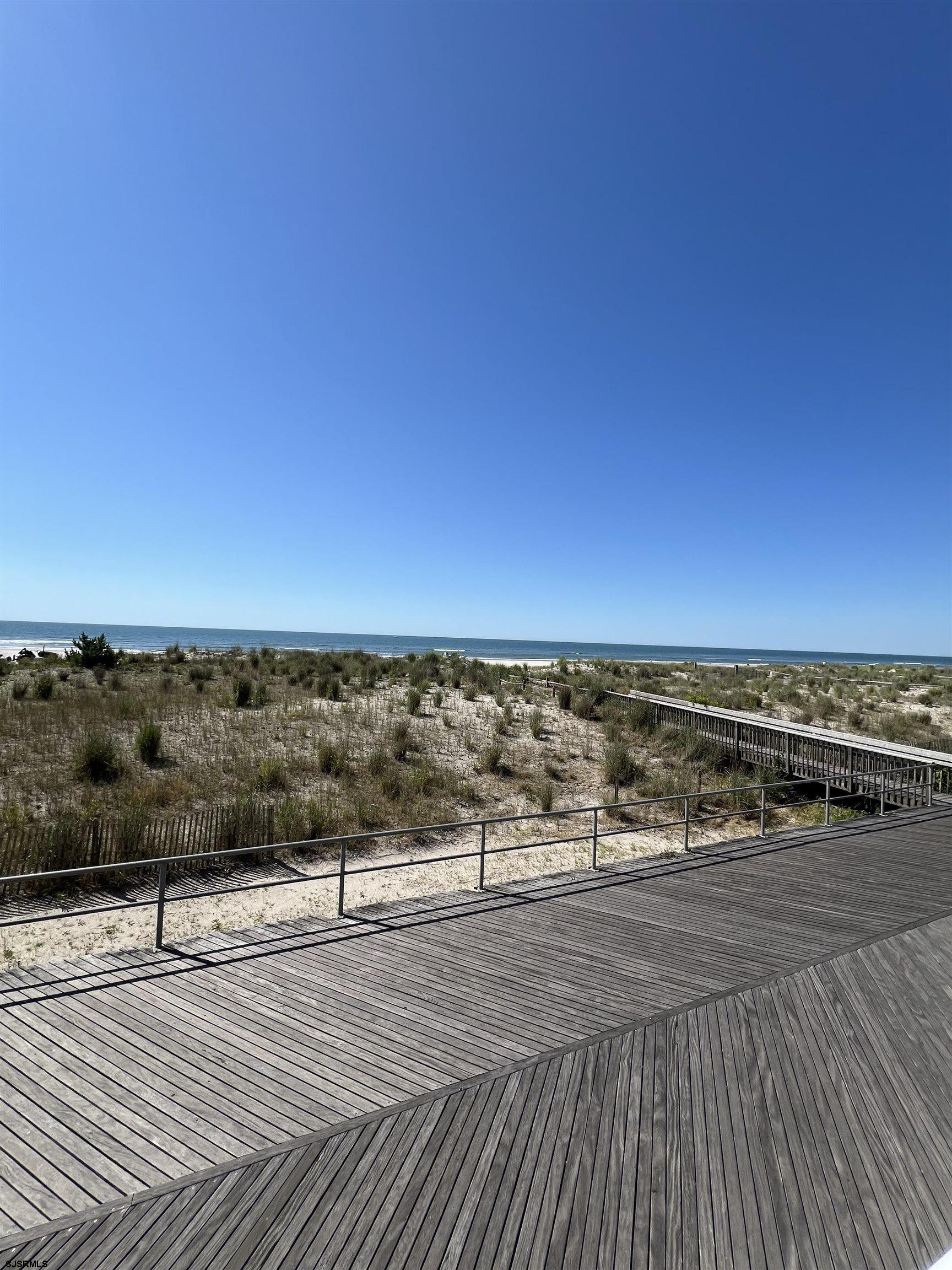 5300 Boardwalk Unit: 107