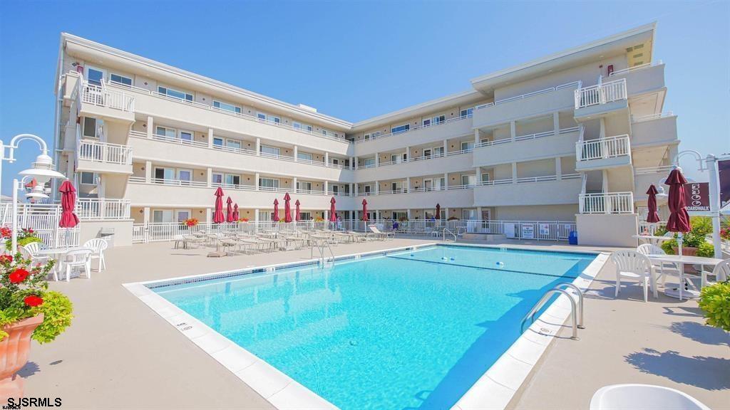 5300 Boardwalk Unit: 107