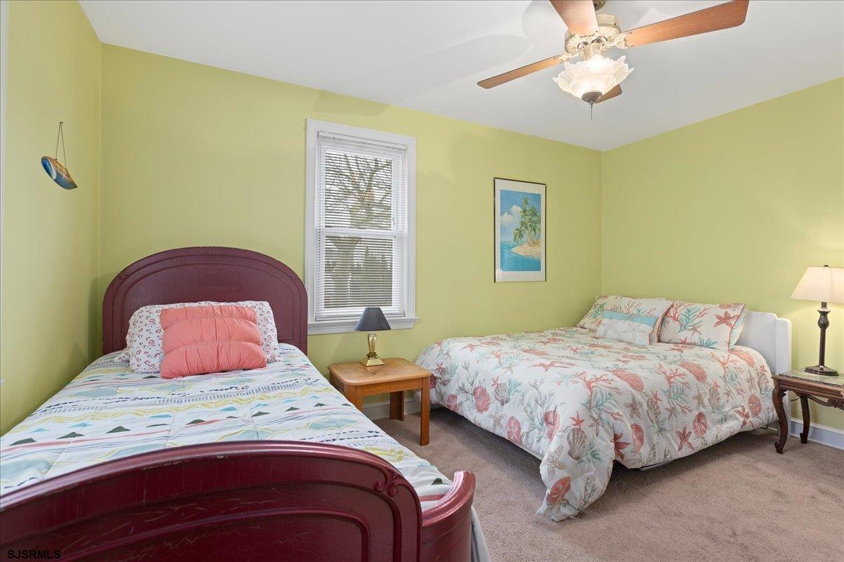 32 N Pelham Ave
