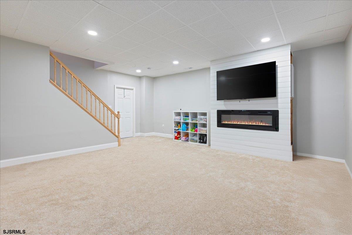 36 Emerald Dr
