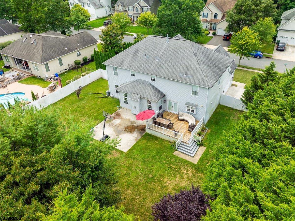 36 Emerald Dr