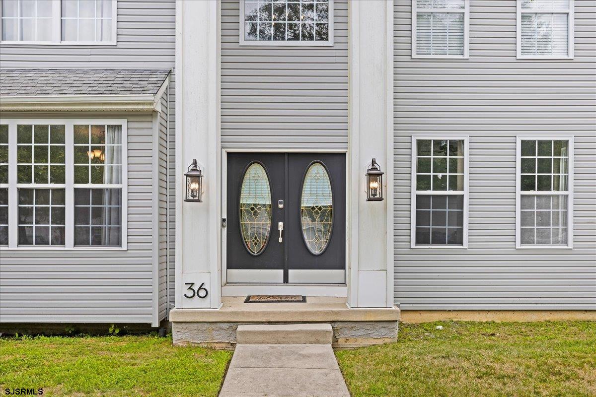 36 Emerald Dr