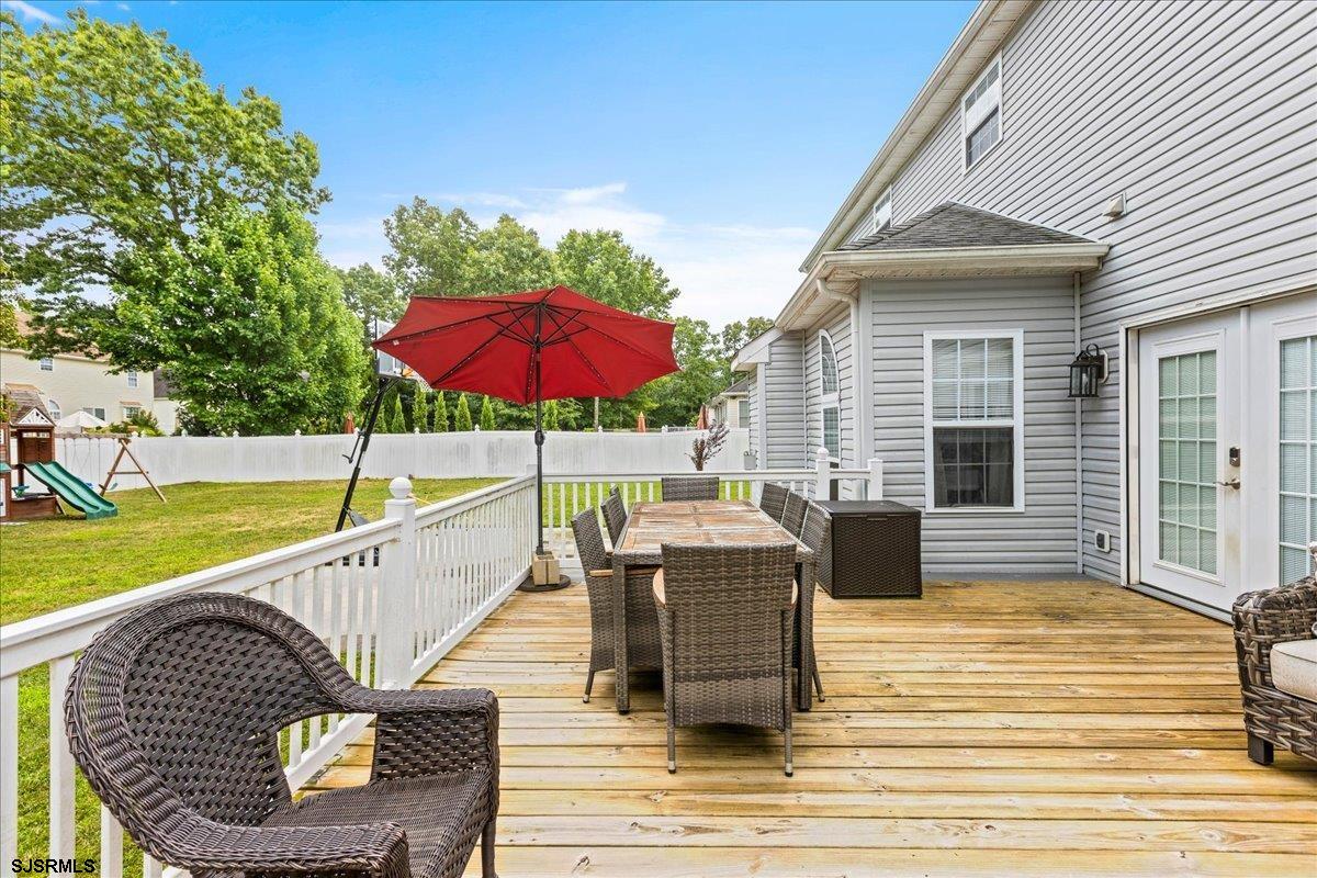 36 Emerald Dr