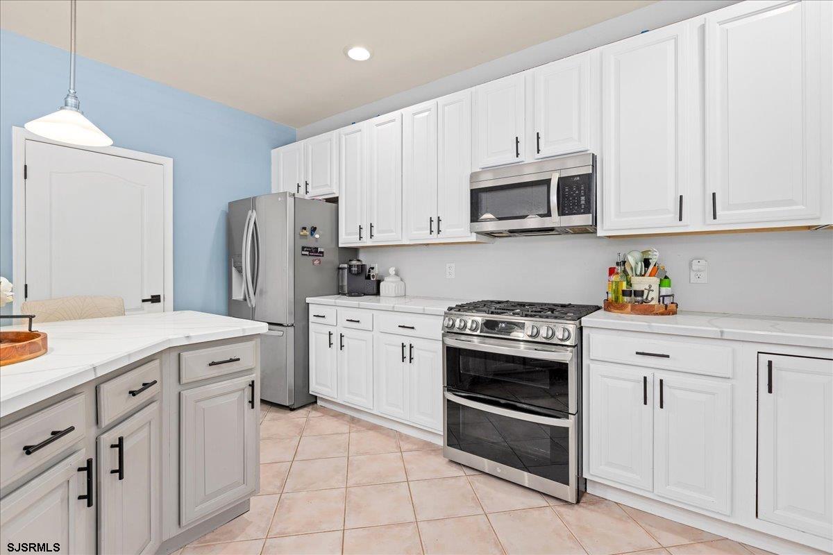 36 Emerald Dr