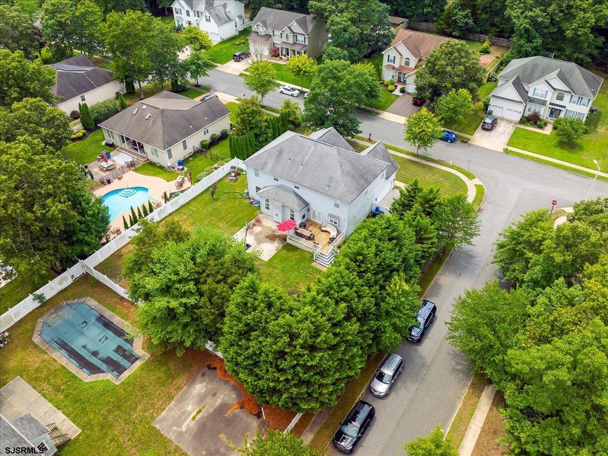 36 Emerald Dr