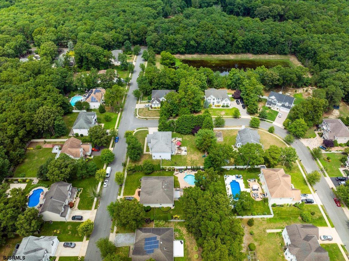 36 Emerald Dr