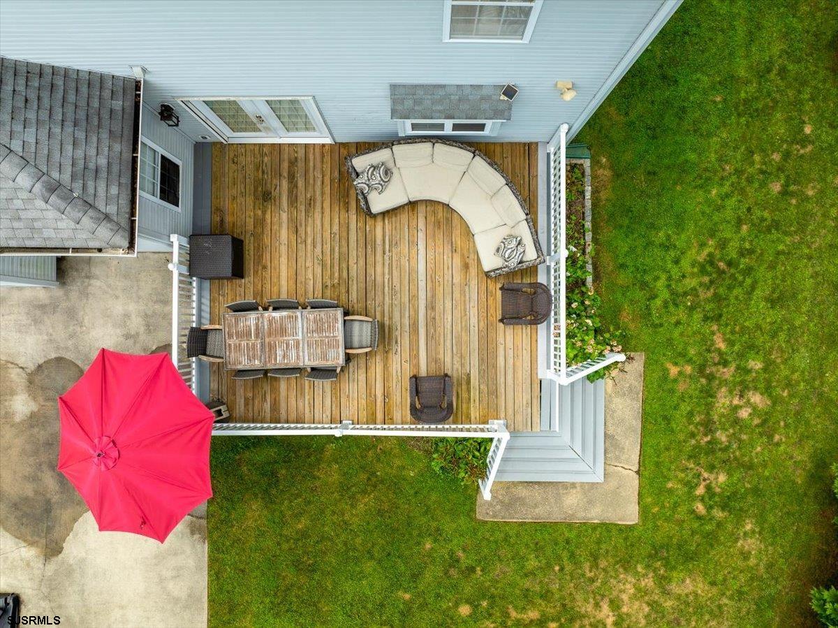 36 Emerald Dr